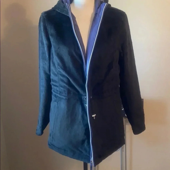 💦2 jackets in one! Gorgeous & practical jacket 💦 - Picture 6 of 9